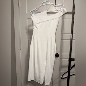 Superdown Jillian Asymetric midi dress